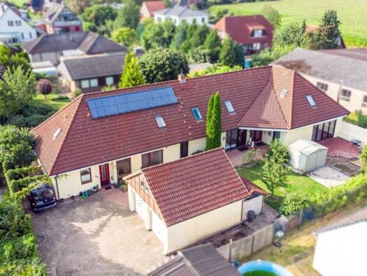 Maisonette zur Miete 1.368 € 5 Zimmer 154 m² Geschoss EG/1 frei ab 15.12.2025 Bassen Oyten 28876