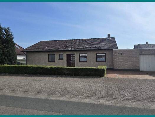 Bungalow zum Kauf 225.000 € 5 Zimmer 111 m² 700 m² Grundstück Schwaförden 27252