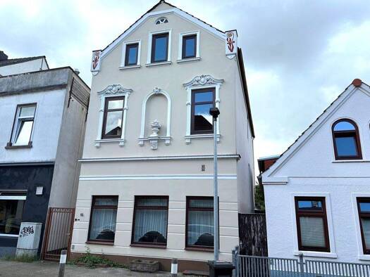 Mehrfamilienhaus zum Kauf 299.000 € 8 Zimmer 180 m² 213 m² Grundstück Vegesack Bremen - Vegesack 28757