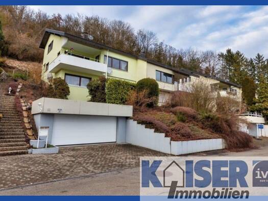 Doppelhaushälfte zum Kauf 450.000 € 5,5 Zimmer 160 m² 330 m² Grundstück Waldshut Waldshut-Tiengen 79761