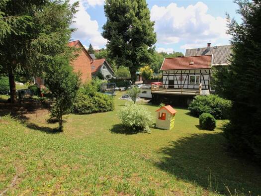Einfamilienhaus zum Kauf 229.000 € 5 Zimmer 129 m² 1.298 m² Grundstück Zella-Mehlis 98544