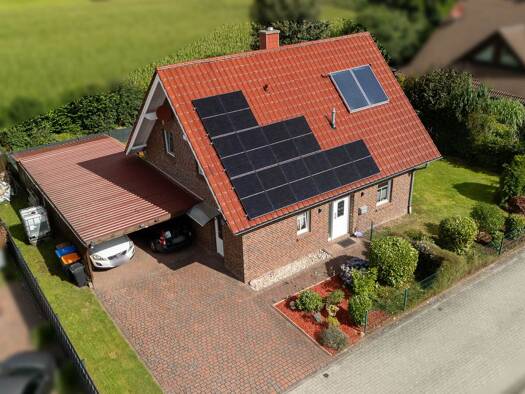 Einfamilienhaus zum Kauf 389.000 € 5 Zimmer 130 m² 677 m² Grundstück Reepsholt Friedeburg 26446