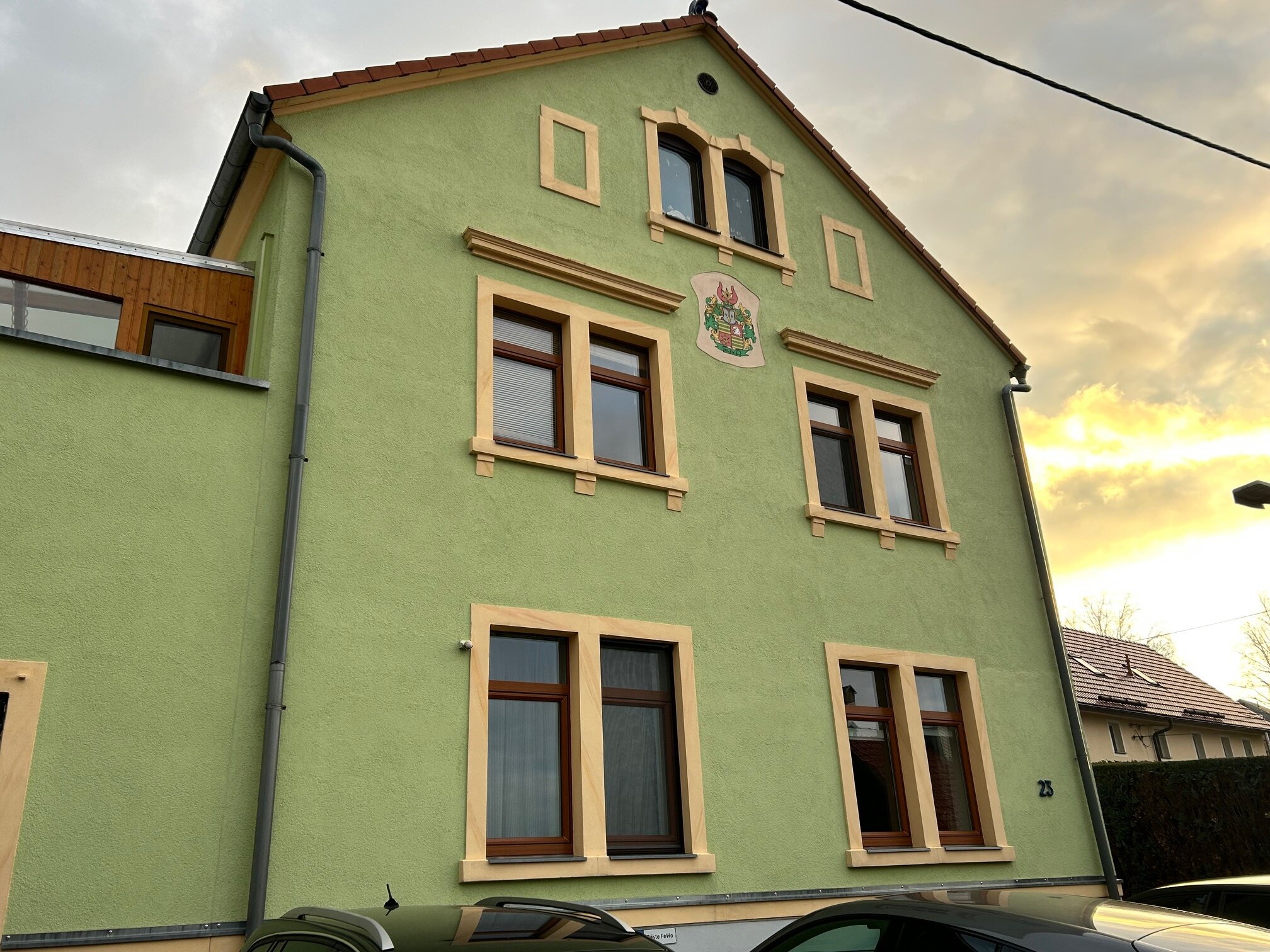 Mehrfamilienhaus zum Kauf 375.000 € 10 Zimmer 227,4 m²<br/>Wohnfläche 822 m²<br/>Grundstück ab sofort<br/>Verfügbarkeit Cotta Dohma 01796