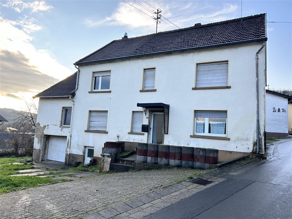 Haus zum Kauf 73.000 € 5 Zimmer 130 m²<br/>Wohnfläche 410 m²<br/>Grundstück ab sofort<br/>Verfügbarkeit Dirmingen Eppelborn 66571