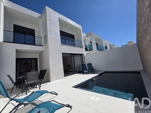 Haus zum Kauf 600.000 € 188 m² 150 m² Grundstück Vila Real De Santo António 8900