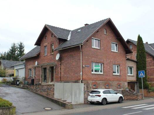 Einfamilienhaus zum Kauf provisionsfrei 99.000 € 4 Zimmer 82,7 m² 457 m² Grundstück Neuhaus-Schierschnitz Föritztal 96524