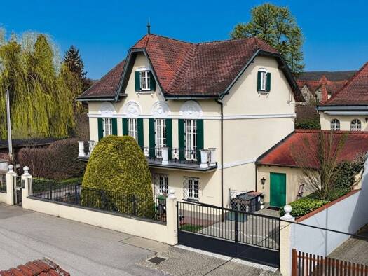 Villa zum Kauf 1.840.000 € 7 Zimmer 247 m² 989 m² Grundstück Gablitz 3003