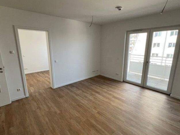 Wohnung zur Miete 770 € 2 Zimmer 40,6 m² 5. Geschoss Ludwigsluster Straße 100 Kaulsdorf Berlin 12619