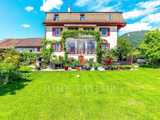 Einfamilienhaus zum Kauf 3.500.000 CHF 10 Zimmer 490 m² 796 m² Grundstück Montreux 1806