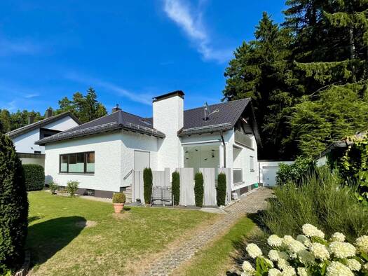 Einfamilienhaus zum Kauf 538.000 € 6 Zimmer 222 m² 646 m² Grundstück Höhenberg Neumarkt in der Oberpfalz 92318