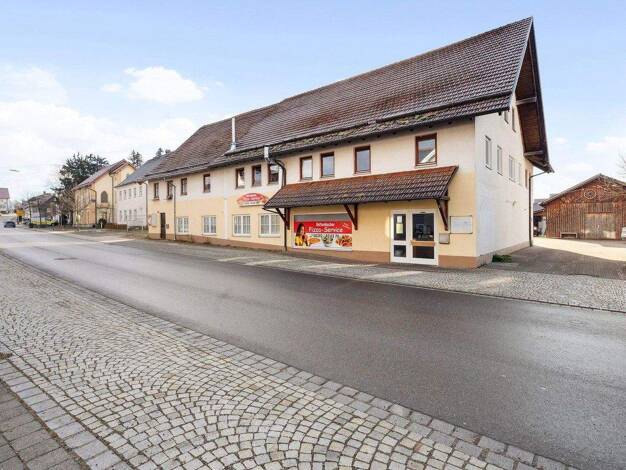 Mehrfamilienhaus zum Kauf provisionsfrei 799.000 € 15 Zimmer 443 m² 1.079 m² Grundstück Ottobeurer Straße 17 Markt Rettenbach 87733