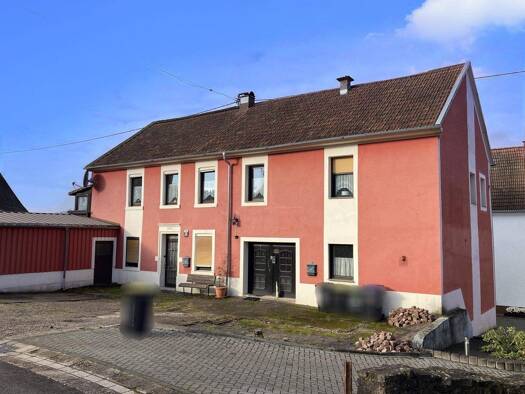 Mehrfamilienhaus zum Kauf provisionsfrei 122.500 € 8 Zimmer 160 m² 423 m² Grundstück Kostenbach Wadern 66687