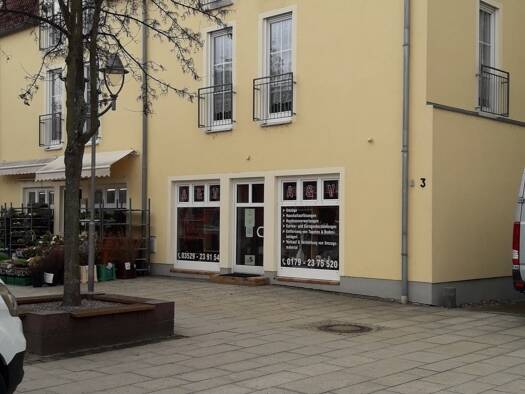 Laden zur Miete 680 € 2 Zimmer 70 m² Verkaufsfläche Ernst-Thälmann-Straße Heidenau 01809