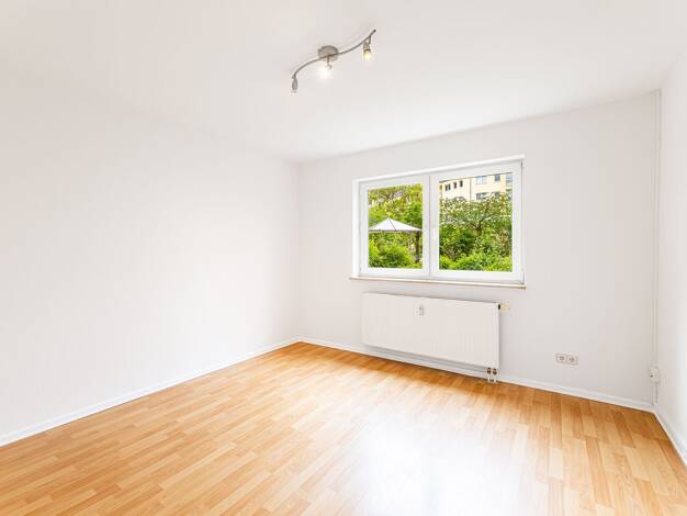 Wohnung zum Kauf 89.000 € 1 Zimmer 21,6 m² EG Südstadt Fürth 90763