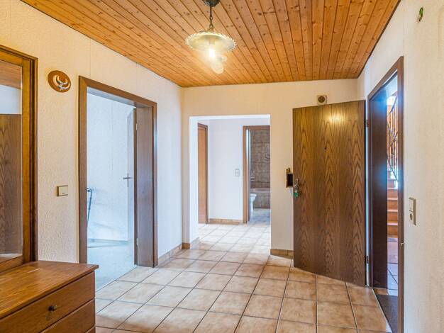 Mehrfamilienhaus zum Kauf 18 Zimmer 502 m² 1.296 m² Grundstück Kembach Wertheim 97877