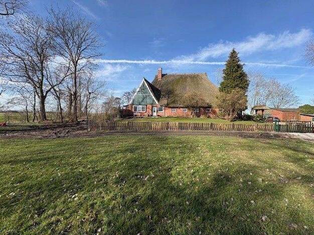 Einfamilienhaus zum Kauf provisionsfrei 345.000 € 6 Zimmer 149,8 m² 5.973 m² Grundstück Nortorf 25554