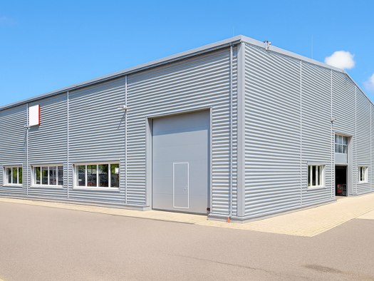 Lagerhalle zur Miete provisionsfrei 4,50 € 915 m² Lagerfläche teilbar ab 390 m² Hoyerswerda 02977