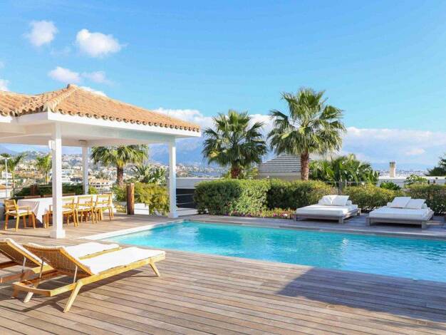 Villa zum Kauf 1.850.000 € 5 Zimmer 278 m² 1.014 m² Grundstück Estepona 29680