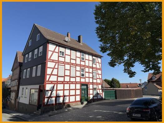 Mehrfamilienhaus zum Kauf 269.900 € 7 Zimmer 196 m² 280 m² Grundstück Treysa Schwalmstadt 34613