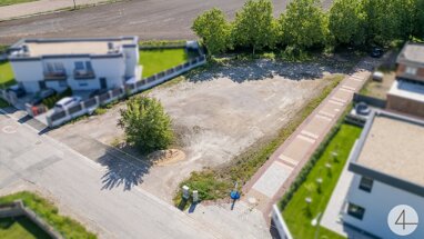 Grundstück zum Kauf 333.000 € 930 m² Grundstück Schwadorf 2432