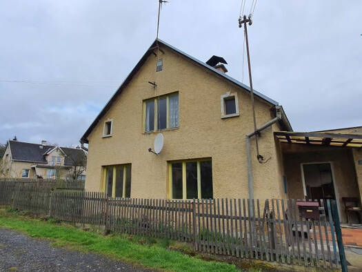 Einfamilienhaus zum Kauf 2.098.000 CZK 150 m² Staré Sedliste 34801