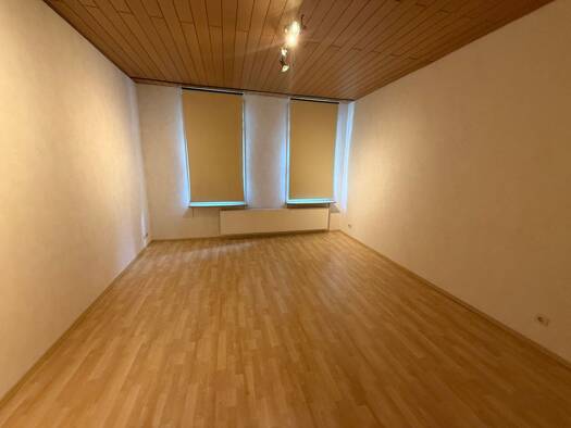 Wohnung zur Miete 245 € 1 Zimmer 35 m² Geschoss 1/1 frei ab sofort Vohwinkel Wuppertal 42327