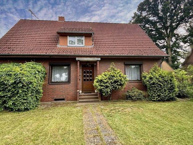 Einfamilienhaus zum Kauf provisionsfrei 333.333 € 6 Zimmer 151,3 m² 700 m² Grundstück Fuhrberg Burgwedel 30938