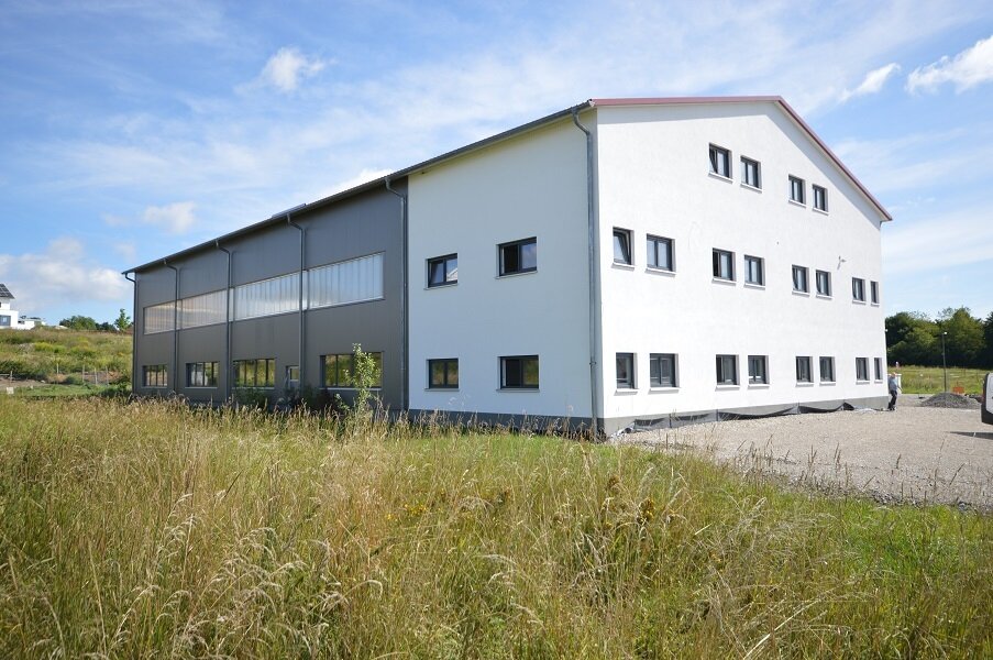 Lagerhalle zur Miete 4.400 € 600 m²<br/>Lagerfläche Bad Schussenried Bad Schussenried 88427