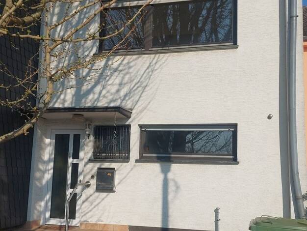 Reihenmittelhaus zum Kauf 339.000 € 5 Zimmer 120 m² 219 m² Grundstück frei ab sofort Rheidt Niederkassel 53859