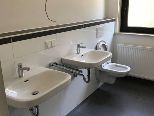 Reihenhaus zur Miete 825 € 5 Zimmer 110 m² frei ab 01.02.2026 Klarenthal Saarbrücken 66127