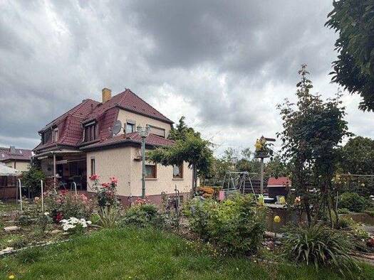 Doppelhaushälfte zum Kauf 299.900 € 5 Zimmer 122,6 m² 1.010 m² Grundstück Panitzsch Borsdorf 04451