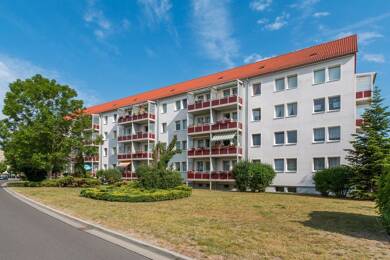 Wohnung zur Miete 285 € 2 Zimmer 49 m² 3. Geschoss Wilhelm-Pieck-Str. 2b Oschatz Oschatz 04758
