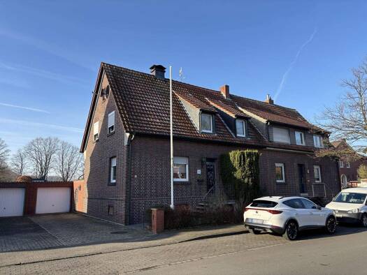 Doppelhaushälfte zum Kauf 245.000 € 6 Zimmer 130,2 m² 651 m² Grundstück Lüdinghausen 59348