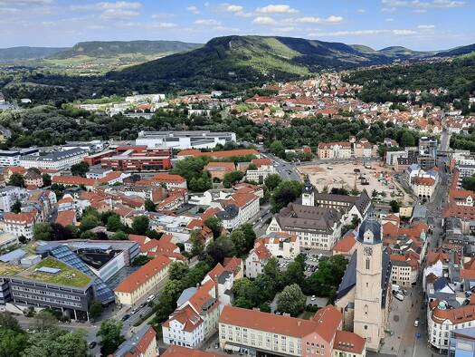 Wohnung zur Miete 480 € 41 m² 3 Geschosse frei ab 01.02.2026 Zentrum Jena 07743