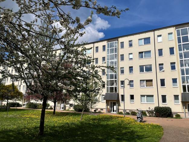 Wohnung zum Kauf 39.000 € 2 Zimmer 48 m² 3. Geschoss Seebach 99846