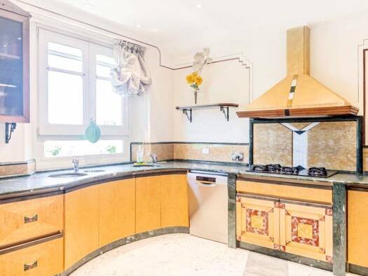 Haus zum Kauf 1.200.000 € 750 m² 1.000 m² Grundstück Fucecchio 50054