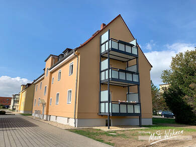 Wohnung zur Miete 340 € 2 Zimmer 55,6 m² Dachgeschoss frei ab 01.08.2025 Deutzener Str. 67 Borna Borna 04552