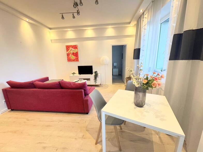 Wohnung zur Miete Wohnen auf Zeit 1.290 € 2 Zimmer 60 m² frei ab sofort Friedrichstadt Düsseldorf 40215