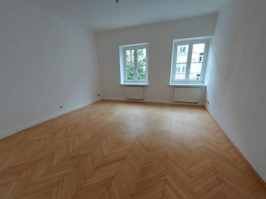 Wohnung zur Miete 1.200 € 4 Zimmer 122,9 m² 1. Geschoss frei ab sofort Wölfelstr. 3-5 City Bayreuth 95444