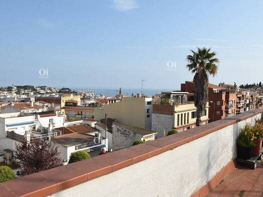 Villa zum Kauf 325.000 € 6 Zimmer 360 m² Canet de Mar 08360