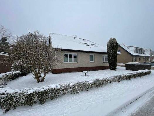 Mehrfamilienhaus zum Kauf 320.000 € 6 Zimmer 222,8 m² 840 m² Grundstück Burg 25712