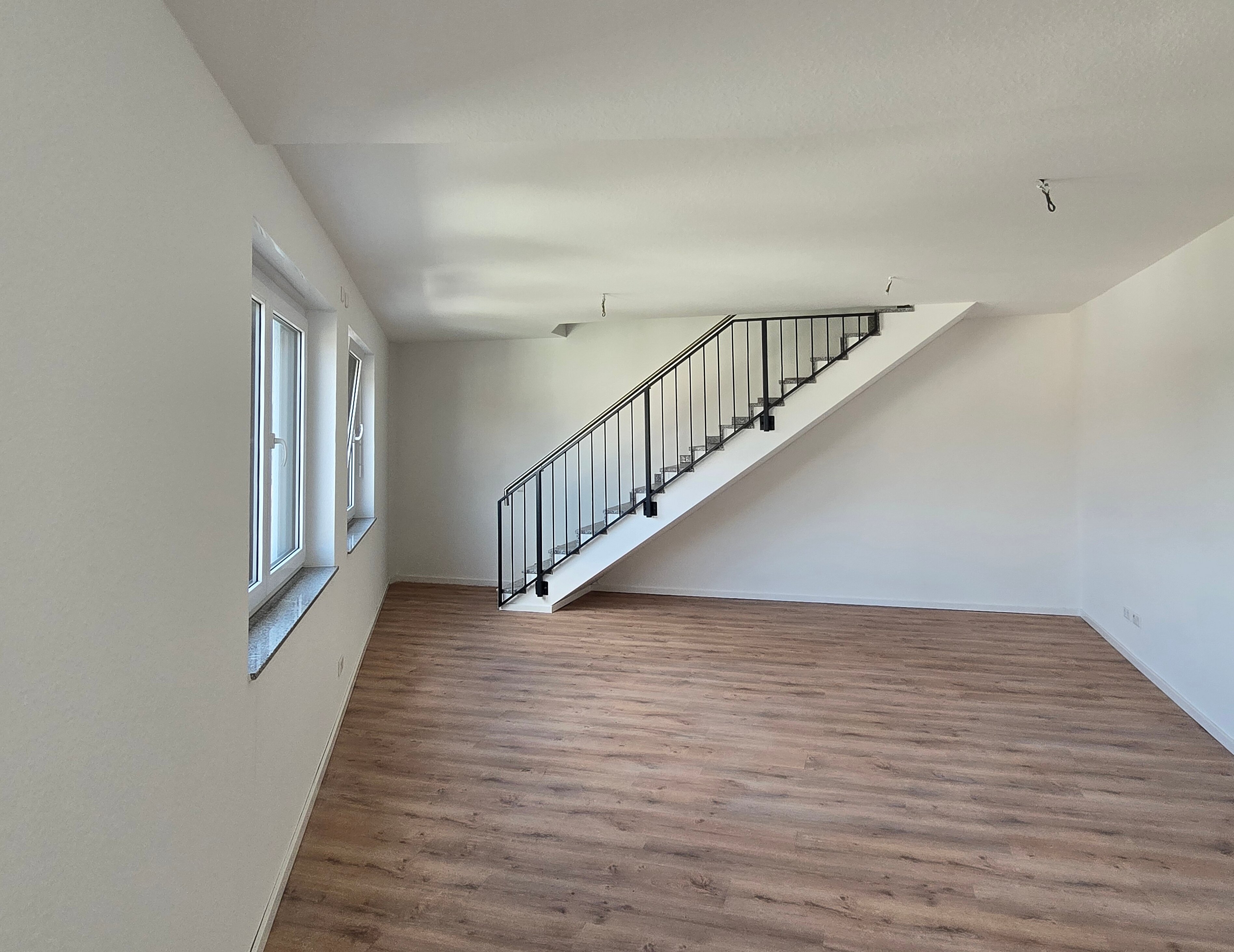 Maisonette zur Miete 1.395 € 4 Zimmer 95 m²<br/>Wohnfläche 2.<br/>Geschoss ab sofort<br/>Verfügbarkeit Hanauer Straße 28 Langendiebach Erlensee 63526