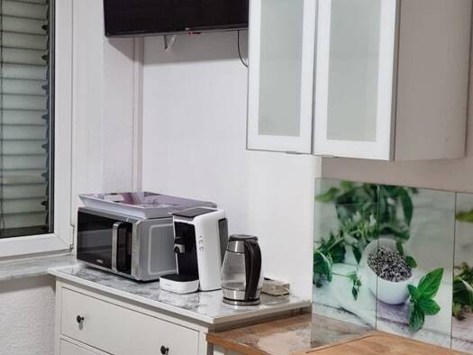 Wohnung zur Miete 395 € 1 Zimmer 20 m² Geschoss 1/3 frei ab 01.10.2026 Äußere Kanalstr. 205 Neuehrenfeld Ehrenfeld 50827