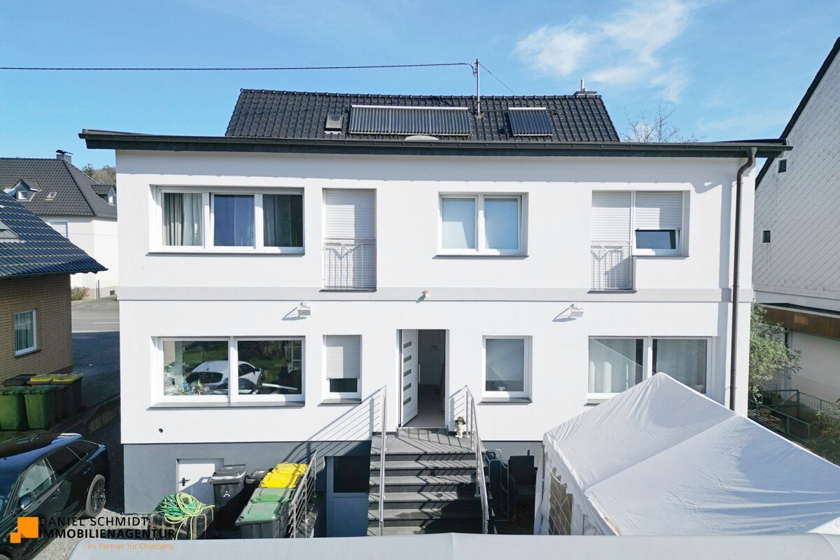 Haus zum Kauf 795.000 € 10 Zimmer 307 m²<br/>Wohnfläche 660 m²<br/>Grundstück Rosbach Windeck 51570