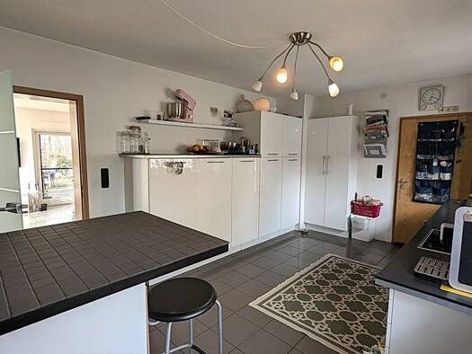 Mehrfamilienhaus zum Kauf 349.000 € 9 Zimmer 300 m² 1.092 m² Grundstück Wienbergen Hilgermissen / Wienbergen 27318