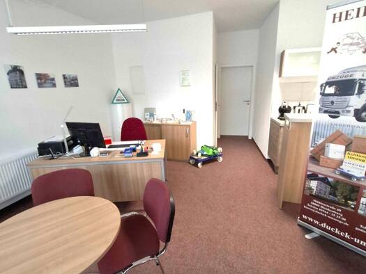 Büro zur Miete 450 € 2 Zimmer 50 m² Bürofläche teilbar ab 24 m² Altstadt Goslar 38640