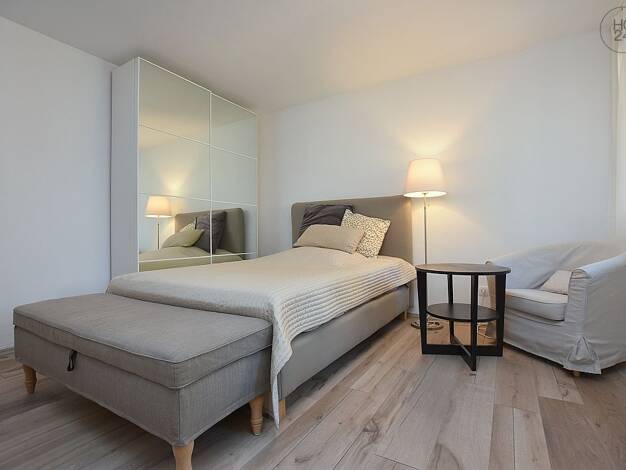 Wohnung zur Miete auf Zeit 1.190 € 1 Zimmer 30 m² frei ab 01.01.2027 West West 70178