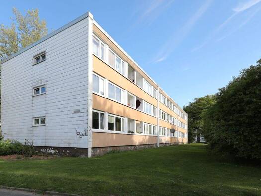 Wohnung zur Miete nur mit Wohnberechtigungsschein 515 € 4 Zimmer 74,1 m² EG frei ab sofort Goerdelerstr. 26 Detmerode Wolfsburg 38444