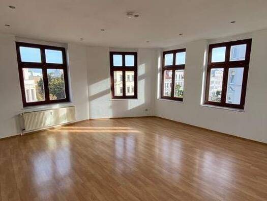 Wohnung zur Miete 839 € 4 Zimmer 113,4 m² 2. Geschoss frei ab sofort Wolfenbütteler Straße . Sudenburg Magdeburg 39112