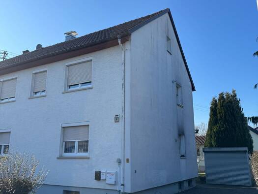Doppelhaushälfte zum Kauf provisionsfrei 235.000 € 6 Zimmer 135 m² 350 m² Grundstück Im Bühlöschle 4 Bad Schussenried Bad Schussenried 88427
